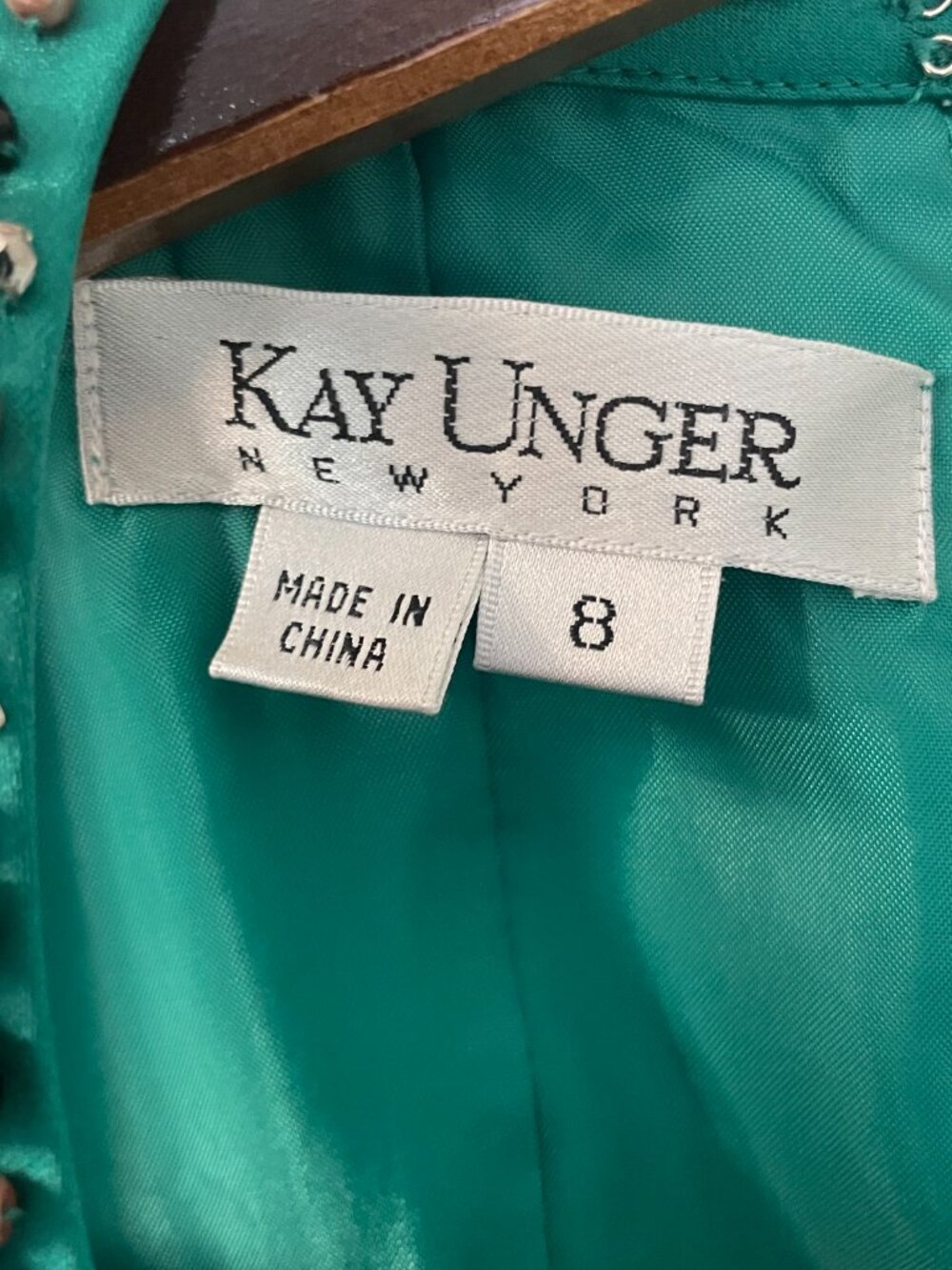 Kay Unger Green/Teal Cocktail Dress Size 8 Beaded Halter keyhole back lined - Picture 6 of 8